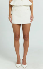 Aleena Skort - Boucle Mid Waist Fitted Mini Skort in Cream