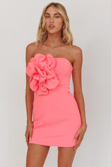 Karoline 3D Flower Strapless Mini Dress Pink