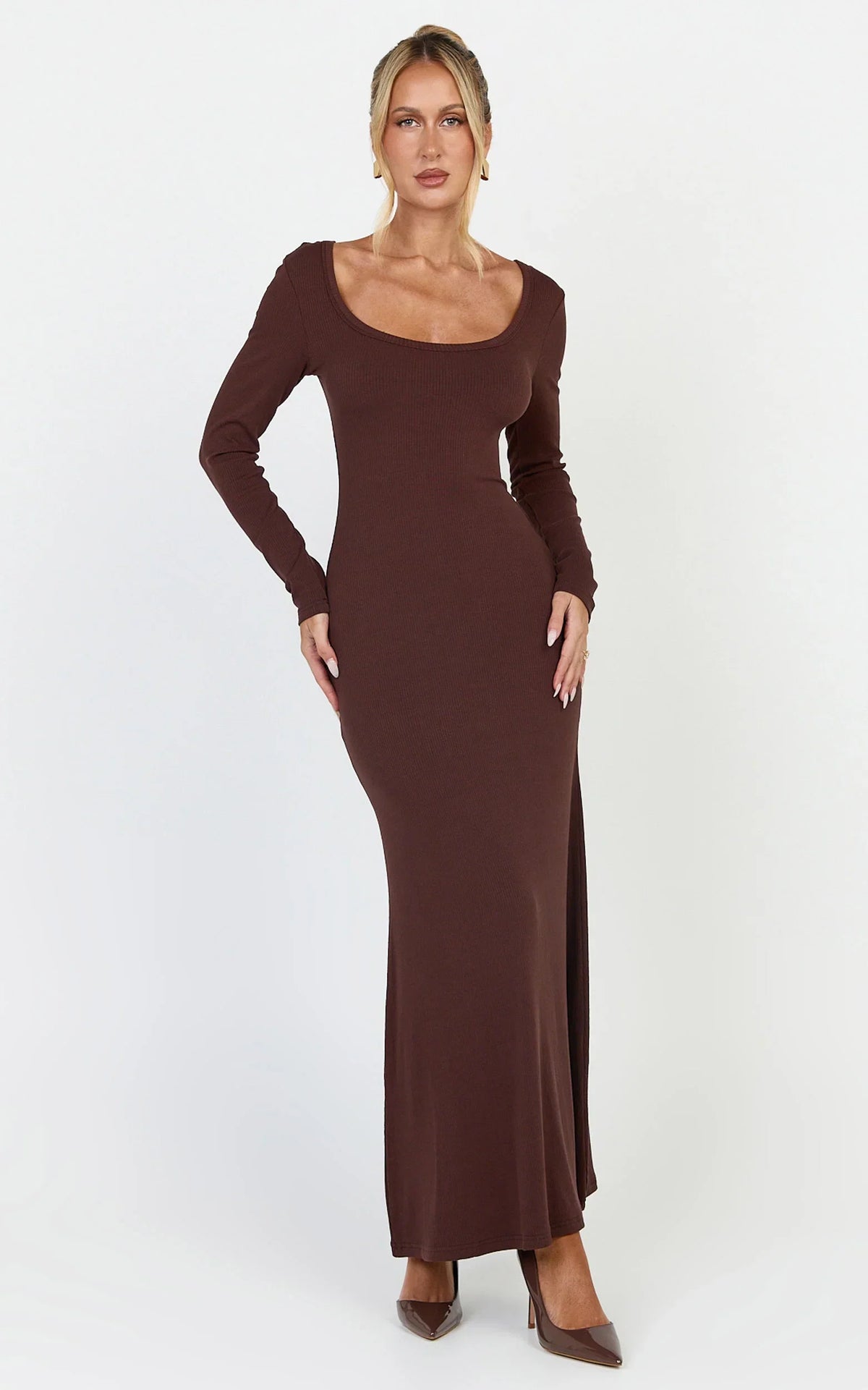 Gabriella Maxi Dress - Long Sleeve Scoop Neck Dress in Chocolate