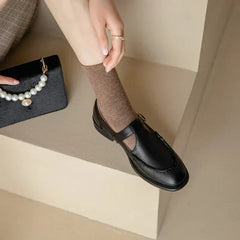 Women's Retro T-Strap Mary Jane Shoes | Round Toe Low Heels